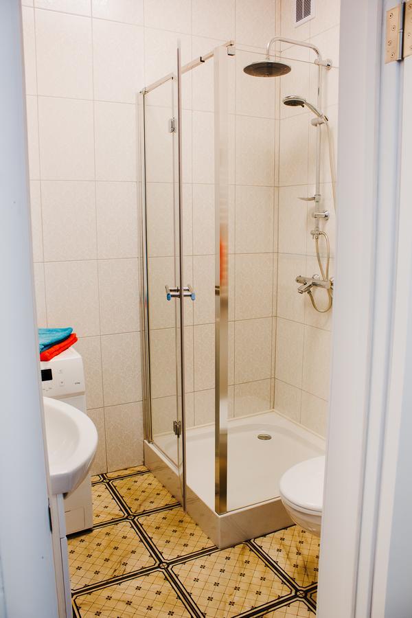 Vladimirskie Apartamenty In Center Of Brest Exteriör bild
